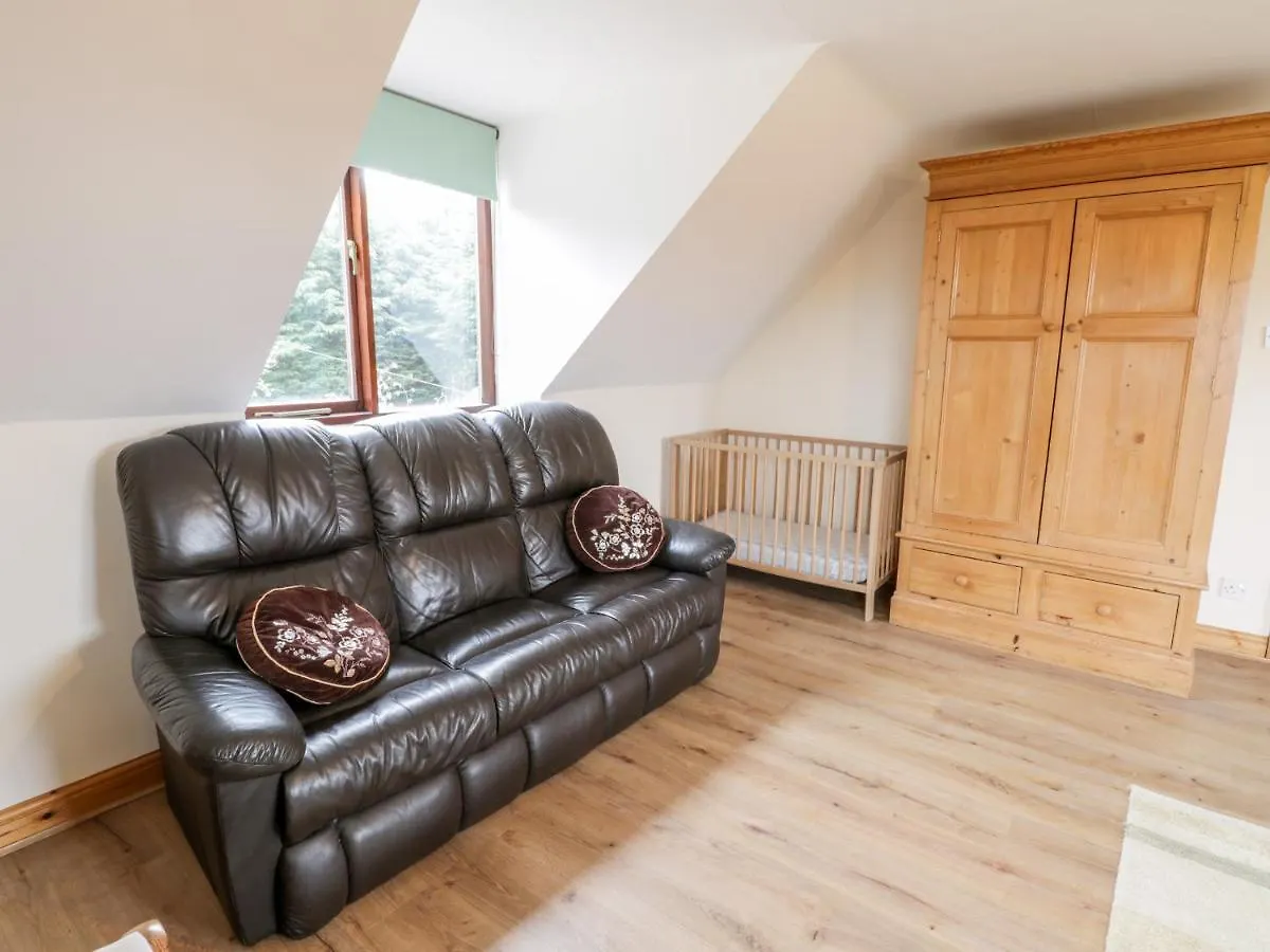 Airy Hill Farm Cottage Whitby 0*,