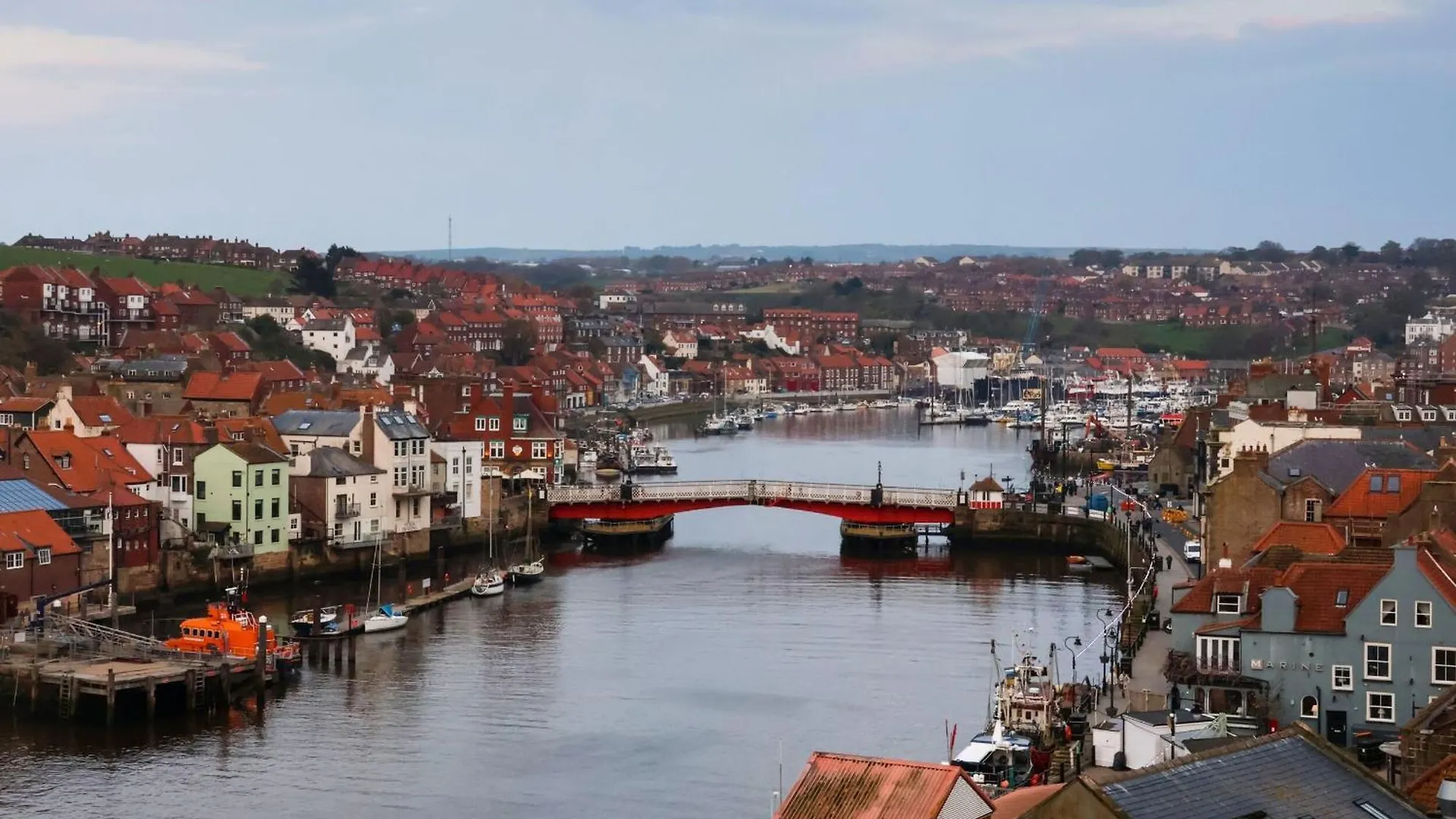 Airy Hill Farm Cottage Whitby 0*,  Regno Unito